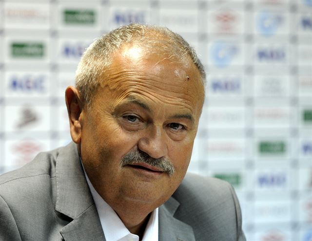 �editel FK Teplice Franti�ek Hrdli�ka 29. �ervence v Teplicích na tiskové...