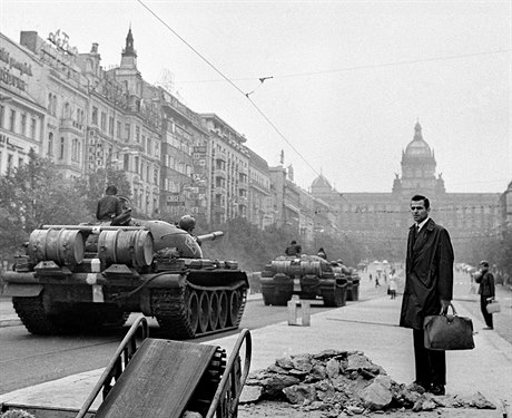 Srpen 1968. Z výstavy eská osudová data v galerii eských center.