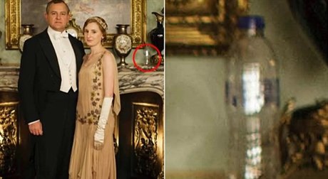 Plastová lahev pekazila zábr ze seriálu Panství Downton.