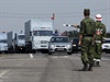 Ruský humanitární konvoj pekroil hranice Ukrajiny.