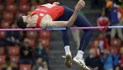 ech Jaroslav Bába bhem skoku do výky.