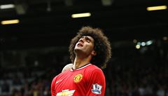 Marouane Fellaini z Manchesteru ví, �e tohle se jeho týmu nepovedlo.