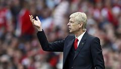 Arséne Wenger m��e být se vstupem svého týmu do Premier League spokojen.