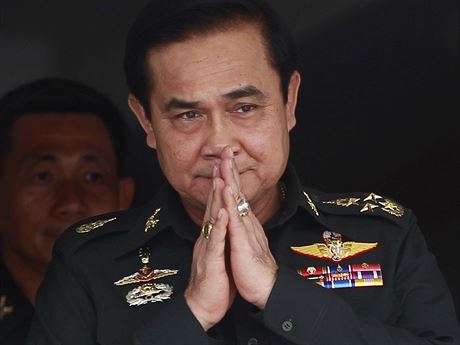 Novým thajským premiérem se stal generál Prajutch an-Oa, éf vojenské junty,...