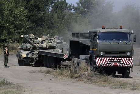 Rusk jednotky u ukrajinskch hranic.