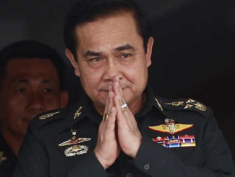 Novým thajským premiérem se stal generál Prajutch Čan-Oča, šéf vojenské junty,...