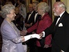 Richard Attenborough s královnou Albtou.