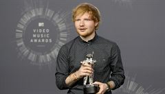 Zp�vák Ed Sheeran