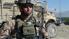 Za nebezpen plrok v Afghnistnu obdreli medaile vojci i pozstal