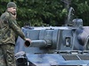 Ukrajinský voják na tanku.