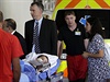 Ptiletý britský chlapec Ashya King po píjezdu do nemocnice v praském Motole....