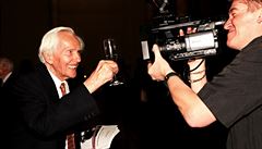 Z natá�ení filmu Století Miroslava Zikmunda.