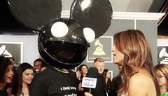 Disney se pe s hudebnkem Deadmau5em. Jeho maska pr pipomn Mickeyho
