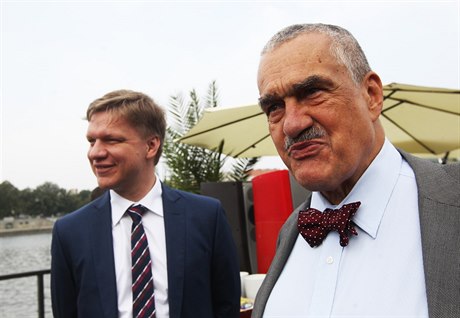 Karel Schwarzenberg a Tomá Hudeek na zahájení volební kampan TOP 09.