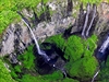 Trou de Fer je tetí nejvyí vodopád Afriky.