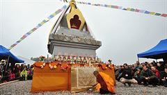 Buddhist odhalili v esku prvn stpu osvcen