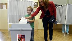 Senátní volby v Praze 10 provází mizerná účast, méně než 10 procent
