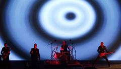 P�edstavení produkt� ukon�ila kapela U2. Ta p�i této p�íle�itosti vydala své...