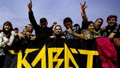 Na Po �ertech velkej koncert �íslo 2 p�i�lo podle odhad� p�es 70 tisíc lidí.