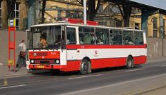 Karosa B731 na trase v praských Vysoanech.