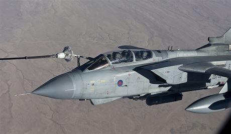 RAF Tornado GR4 na své první misi proti Islámskému státu..
