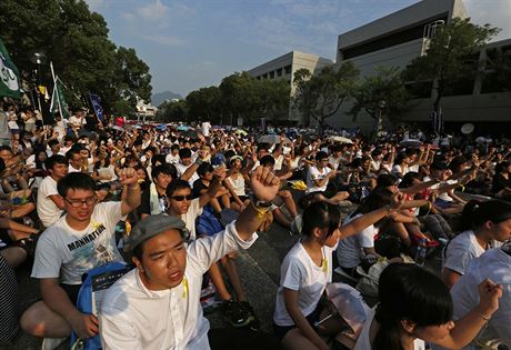 Studenti v Hongkongu zahájili týdenní protest proti omezování demokracie,...