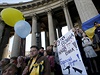 Protivlen demonstrace v Petrohradu.