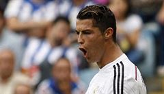 Ronaldo sestřelil Elche čtyřmi góly a přepsal historické tabulky Realu