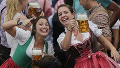 Začíná kýčovitý Oktoberfest. Pořadatelé zvýšili bezpečnost, bojí se teroristů