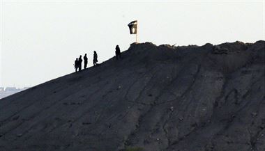 Dihdistm se povedlo proniknout do Kobani. Na kopci ve vchodn sti msta...