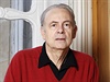 Patrick Modiano z Francie byl vyhláen vítzem Nobelovy ceny za literaturu za...