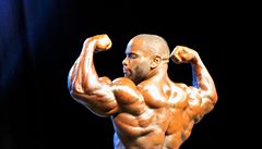 Johnnie Jackson je nejsiln�j�ím kulturistou, v�nuje se i powerliftingu.