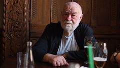 Český sklář a sochař Antonín Oth zemřel 5.10. 2014 ve věku 81 let. | na serveru Lidovky.cz | aktuální zprávy