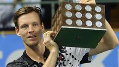 ampion! Berdych ovládl turnaj ve Stockholmu.
