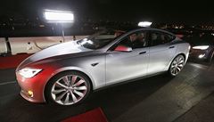 LN: Pumpy Orlenu umožní dobíjení elektromobilů Tesla