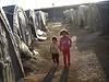 Uprchlický tábor pro syrské Kurdy v Turecku.