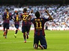 Útoník Barcelony Neymar slaví brzký gól v síti Realu.