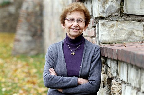 O holokaustu Dagmar Lieblová přednáší na školách.