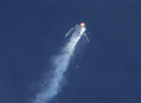 Exploze a nsledn havrie rakety SpaceShipTwo.