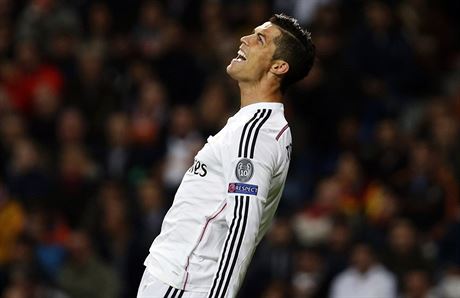 Cristiano Ronaldo se zlob po zmaen anci.
