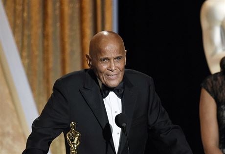 Harry Belafonte se proslavil i tím, e v letech 1954 a 1961 odmítal vystupovat...