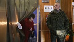 Kyjev potrest pozorovatele voleb na Donbasu. Vetn eskho sentora