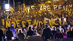 Milion Katalánců hlasovalo o nezávislosti. Madrid požene vládu před soud