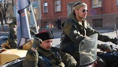 Volby v Luhansku pijeli podpoit i lenové ruského motorkáského gangu Noní...