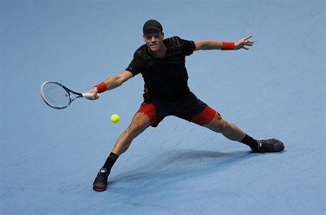 Tomá Berdych v utkání proti Stanu Wawrinkovi.