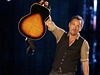 Muzikant Bruce Springsteen patil mezi destky hvzd, kter vystoupily na...