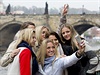 Selfie s Fed Cupem. Zleva Andrea Hlaváková, Lucie Hradecká, Klára Koukalová,...