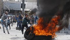 Palestinské děti se účastní střetů s izraelskou policií a armádou. | na serveru Lidovky.cz | aktuální zprávy