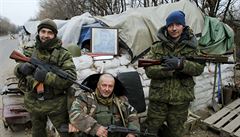 Lavrov: Kyjev zavinil na vchod Ukrajiny tragdii, chce Donbas udusit