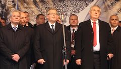 Prezidenti Joachim Gauck (Nmecko), Bronisaw Komorowski (Polsko) a Milo Zeman.